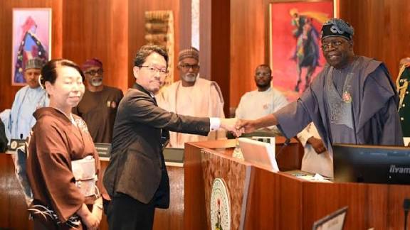 Tinubu Hosts 21 Foreign Envoys, Reaffirms Nigeria’s Role in Global Peace